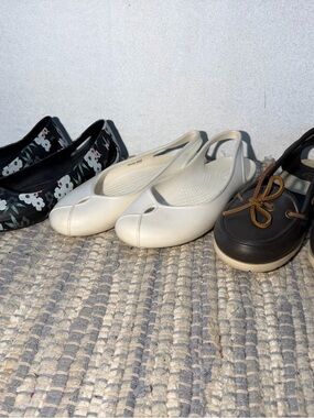 Women’s Crocs Casual Flats Bundle